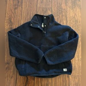 North Face Pull Over Fleece
